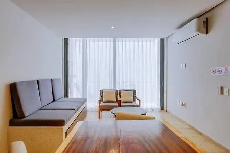 Oceanview Roof Pool With Speakeasy Cafe And Gym Plus Parking Playa del Carmen 0*,  Mexico