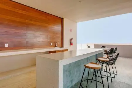 Oceanview Roof Pool With Speakeasy Cafe And Gym Plus Parking Playa del Carmen