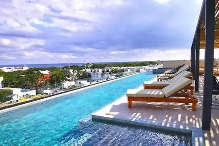 Oceanview Roof Pool With Speakeasy Cafe And Gym Plus Parking Playa del Carmen Mexico